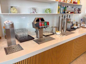 Lufthansa Senator Lounge Berlin Getraenke