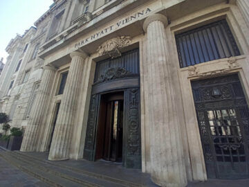 Park Hyatt Vienna Eingang Schraeg