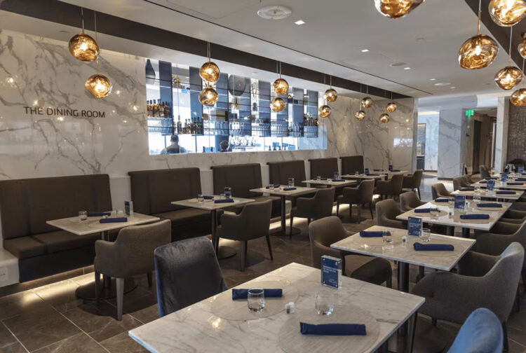 United Polaris Lounge Houston Copyright