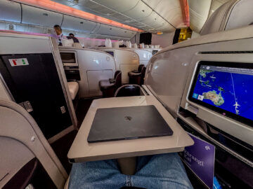 Air New Zealand Business Premier Class Boeing 777 Sitz Tisch Laptop