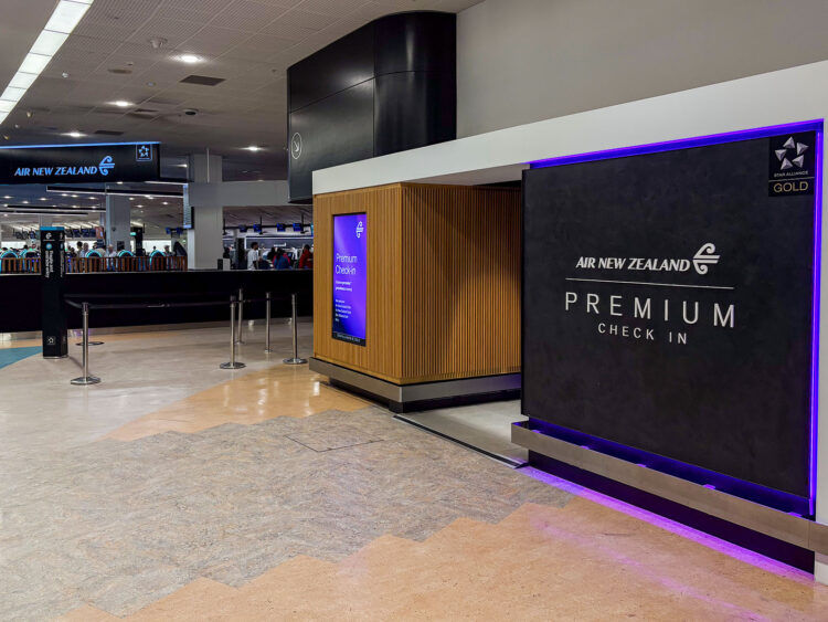 Air New Zealand Premium Priority Checkin Auckland Flughafen
