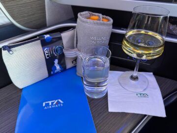 Ita Airways Business Class Airbus A330 900neo Starter Kit Vor Boarding