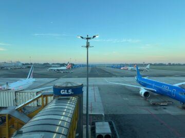 Ita Airways Runway Lounge Mailand Linate Blick Auf Runway
