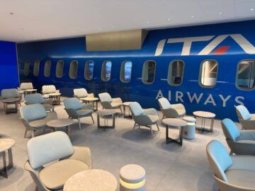 Ita Airways Runway Lounge Mailand Linate Sessel Bereich