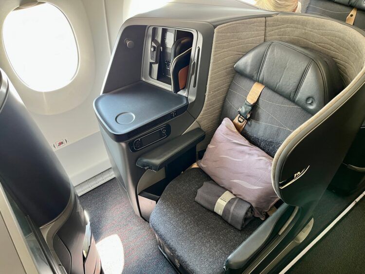 Turkish Airlines Airbus A350 Business Class Gangsitz 1