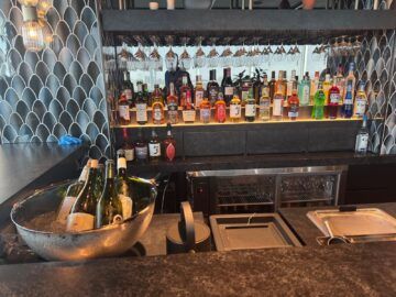 American Express Centurion Lounge Tokyo Haneda Bar3
