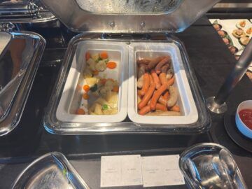 American Express Centurion Lounge Tokyo Haneda Wuerstchen