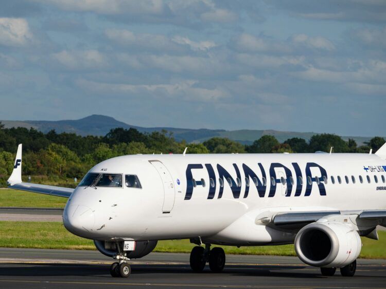 Finnair Embraer Erj 190 Flugzeug Unsplash