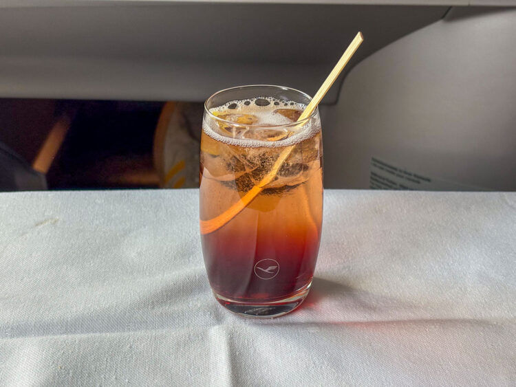 Lufthansa Aribus A350 Ex Pal Business Class Avionic Aperitif