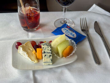 Lufthansa Aribus A350 Ex Pal Business Class Kaeseplatte Essen