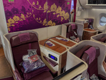 Thai Airways Airbus A350 900 Royal Silk Business Class Mittelsitze