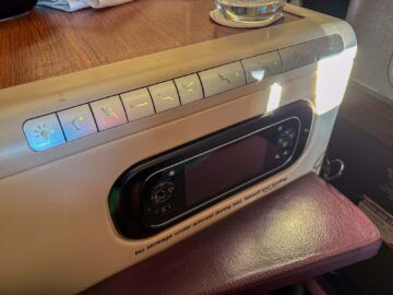 Thai Airways Airbus A350 900 Royal Silk Business Class Sitzeinstellungen