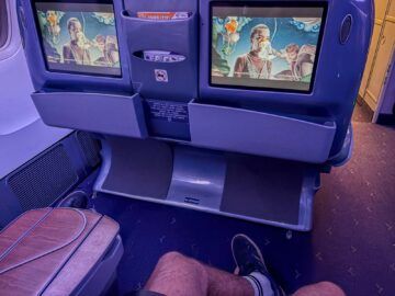 Thai Airways Boeing 777 200 Business Class Doppel Fenster Plaetze