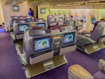 Thai Airways Boeing 777 200 Business Class Kabine Hinten