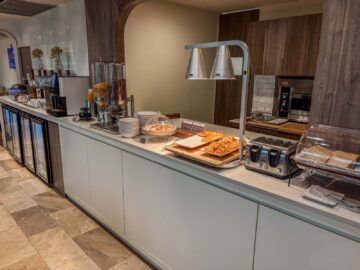 Turkish Airlines Lounge Bangkok Essen Kitchen Station