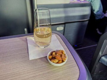 Air New Zealand Boeing 787 9 Neue Business Premier Class Welcome Drink