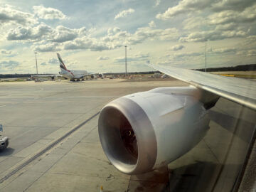 Air New Zealand Boeing 787 9 Wingview Flughafen Emirates A380