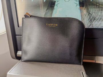 Turkish Airlines Airbus A350 900 Business Class Amenity Kit Vorne