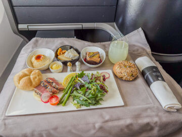 Turkish Airlines Airbus A350 900 Business Class Vorspeise Essen