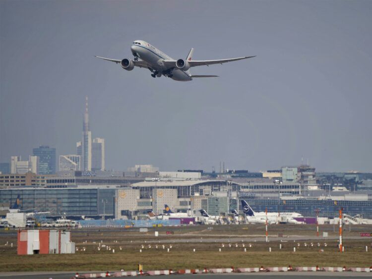 Frankfurt Airport Flughafen Unsplash