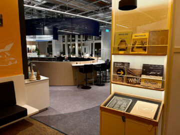 Lufthansa Business Lounge Stuttgart Buecher