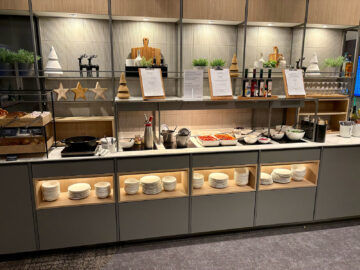 Lufthansa Senator Lounge Stuttgart Buffet Speisen