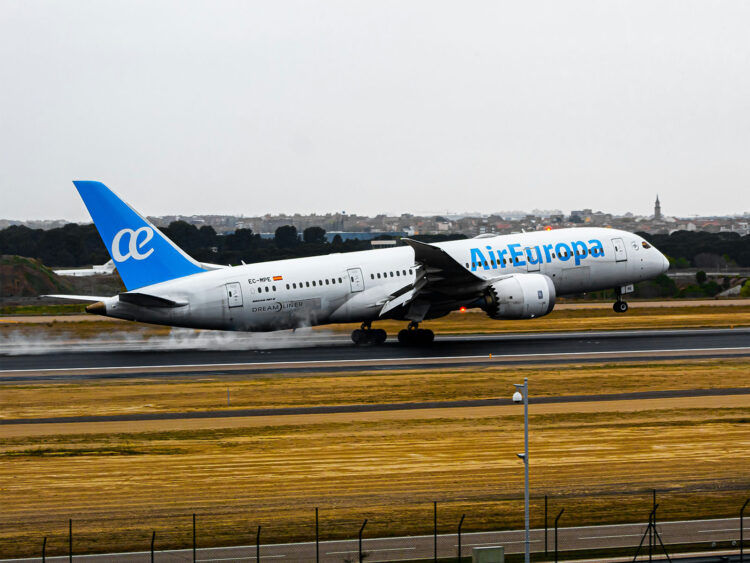 Air Europa Boeing 787 Flugzeug Unsplash