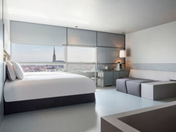 So Vienna Deluxe Room Cathedral View Copyright