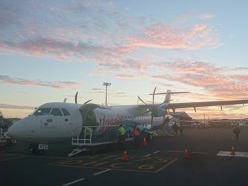 air vanuatu atr72 port vila 1