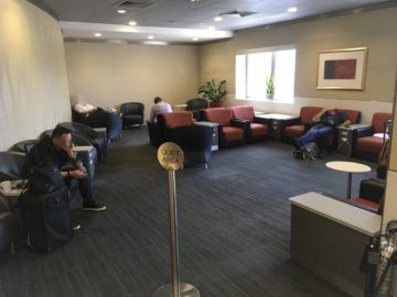 americanairlines admiralsclub londonheathrow quietarea