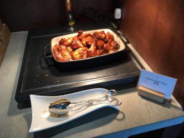 cathaypacific business class lounge londonheathrow barbeacue chicken