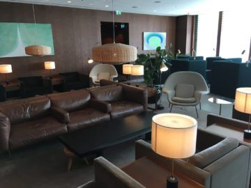 cathaypacific business class lounge londonheathrow hauptbereich