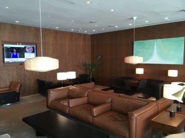 cathaypacific business class lounge londonheathrow hauptbereich2