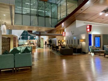 emirates first class lounge dubai concourse b eingangsbereich 2