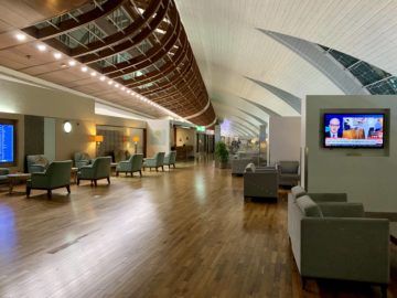 emirates first class lounge dubai concourse b sessel 1