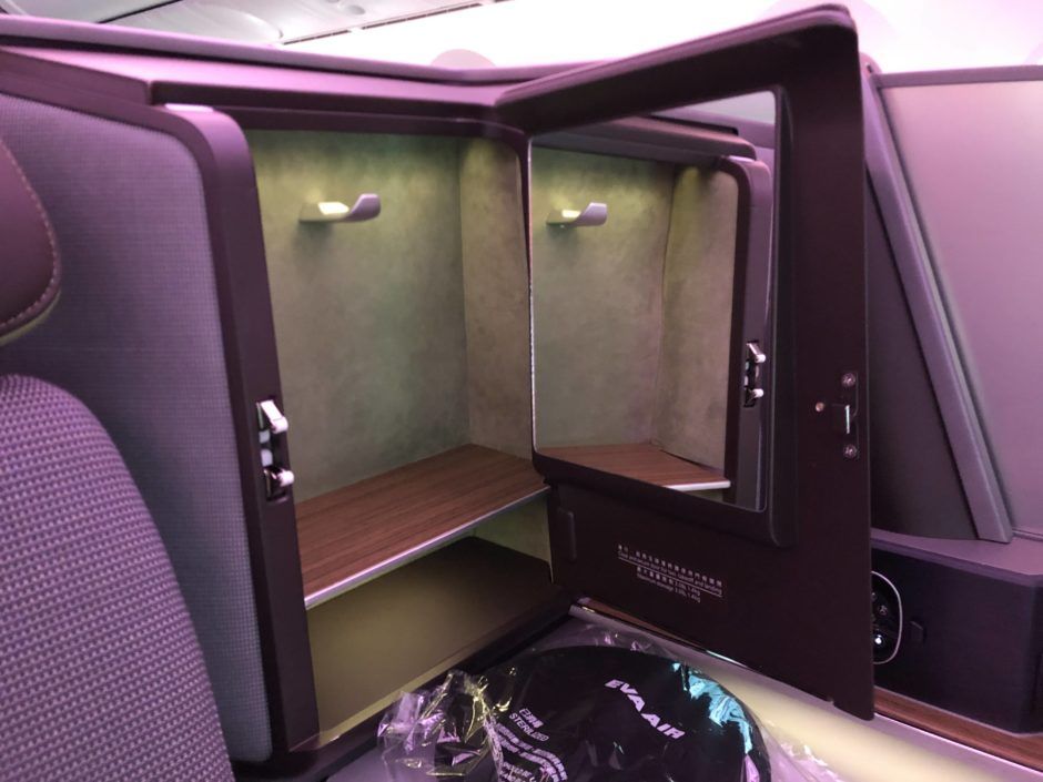 Review: EVA Air neue Business Class Boeing 787-9 | meilenoptimieren
