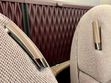 qatar airways first class a380 sitz leselampe