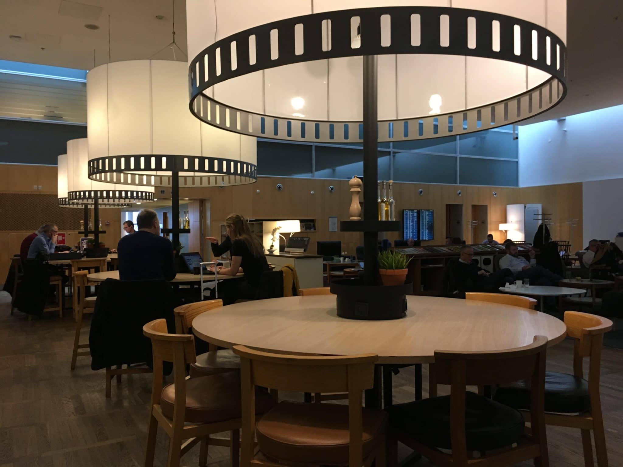 Review SAS Gold Lounge KopenhagenKastrup meilenoptimieren