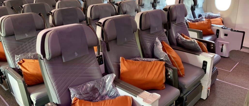 singapore airlines premium economy class a350 900ulr 3